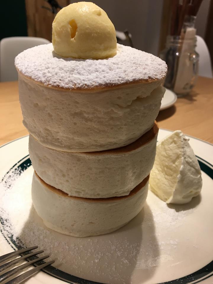 東京不吃不可 每日限定60份的超厚三層鬆餅gram Cafe Pancake 旅遊 聯合新聞網