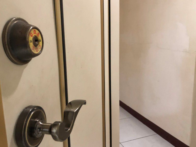 女網友表示有名外送員詢問她能否借廁所，讓她不知如何應對。租屋示意圖／聯合報系資料照