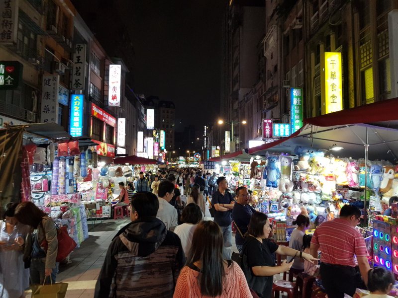圖為台北市知名的寧夏夜市。 聯合報系資料照片／記者翁浩然攝影