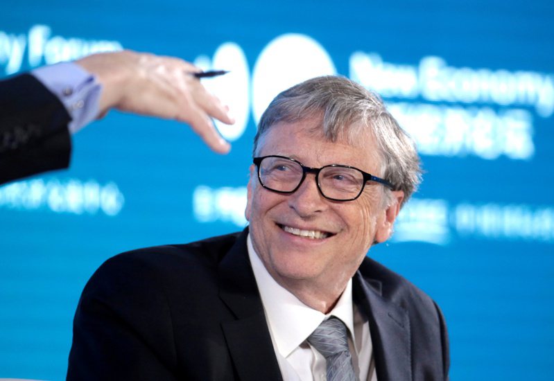 根据「富比世」（Forbes）杂志，全球第4大富豪、微软创办人比尔盖兹（Bill Gates）默默地在美国各地购买24.2万英亩的农地，成为美国最大的私人农地所有者。 路透社(photo:UDN)