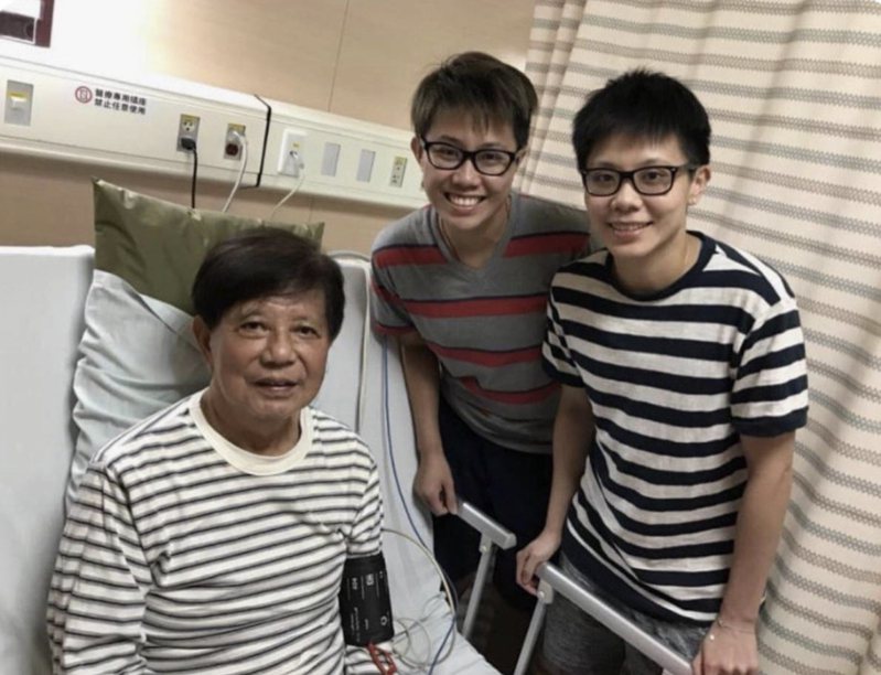 台南桌球教練林忠雄（圖左）已於2019年去世。圖／取自PTT