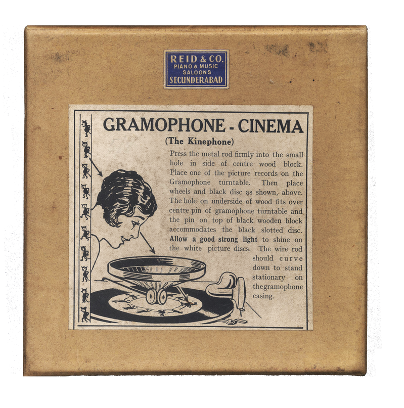 留聲機影格鏡外盒（kinephone）1925年（圖／林太崴提供）