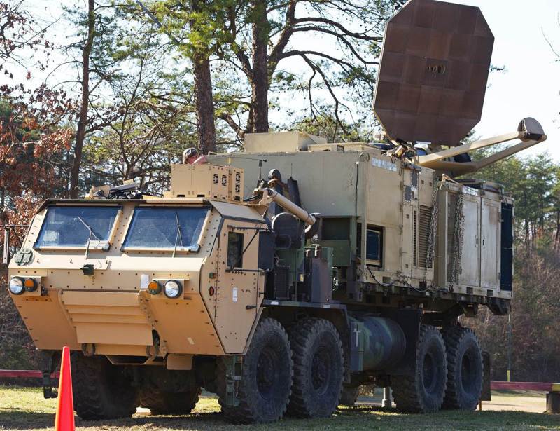 这是美军陆战队的车载主动拒止系统，远距使用毫米波电磁能，能让敌方皮肤出现炙热感，从而停止前进。（法新社）(photo:UDN)