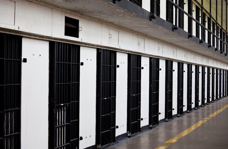 曾多次进出监狱的美国女性揭露囚犯死在狱中的下场。图／取自：ingimage（示意图）(photo:UDN)
