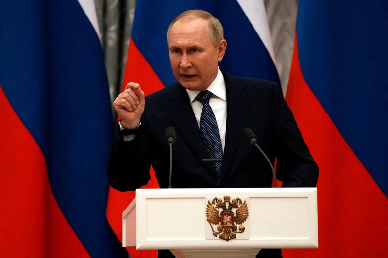 俄国总统普亭7日在记者会上发言惹议。路透(photo:UDN)