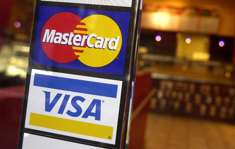 国际信用卡公司Visa和万事达卡（Mastercard）5日宣布，他们将停止在俄罗斯的业务，并切断所有俄罗斯银行与其支付系统的连结。美联社(photo:UDN)