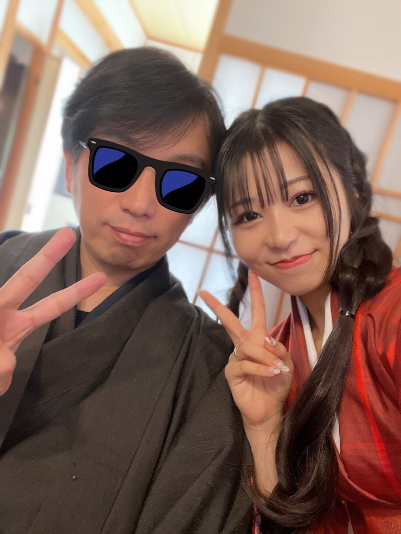 日本女偶像「幸巴」被热情粉丝「小米」感动，即使相差27岁还是嫁给对方。图撷取自(photo:UDN)