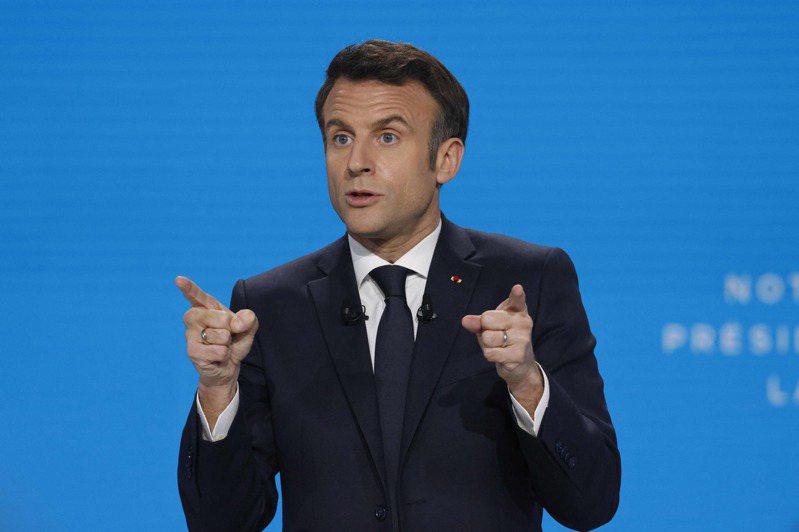 法国总统马克宏十七日在巴黎北郊奥贝维利耶发表竞选连任政见。（法新社）(photo:UDN)