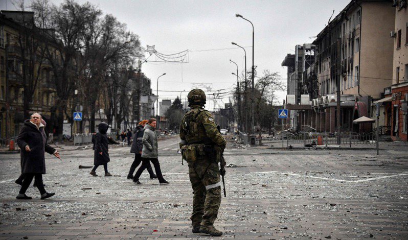 俄罗斯国防部今天表示，乌克兰港市马立波（Mariupol）有上千名守军已经投降；但乌克兰国防部说对此事毫无所悉。图／法新社资料照(photo:UDN)