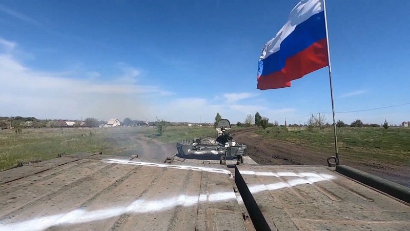 俄罗斯国防部14日发布影像，可见到俄罗斯空降军正在某地点作战。路透 / EYEPRESS Images(photo:UDN)