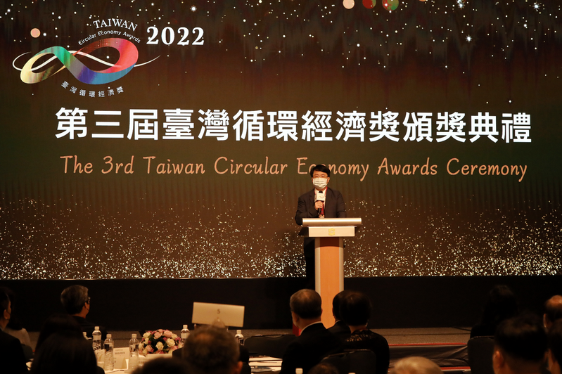 中經院院長張傳章表示，淨零碳排為台灣國家大計，未來循環經濟獎將恢復每年舉辦。記者許詩愷／攝影