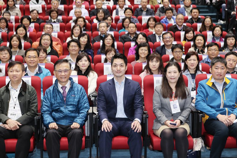 台北市長蔣萬安今天上午出席北市中等學校校長會議。記者曾原信／攝影