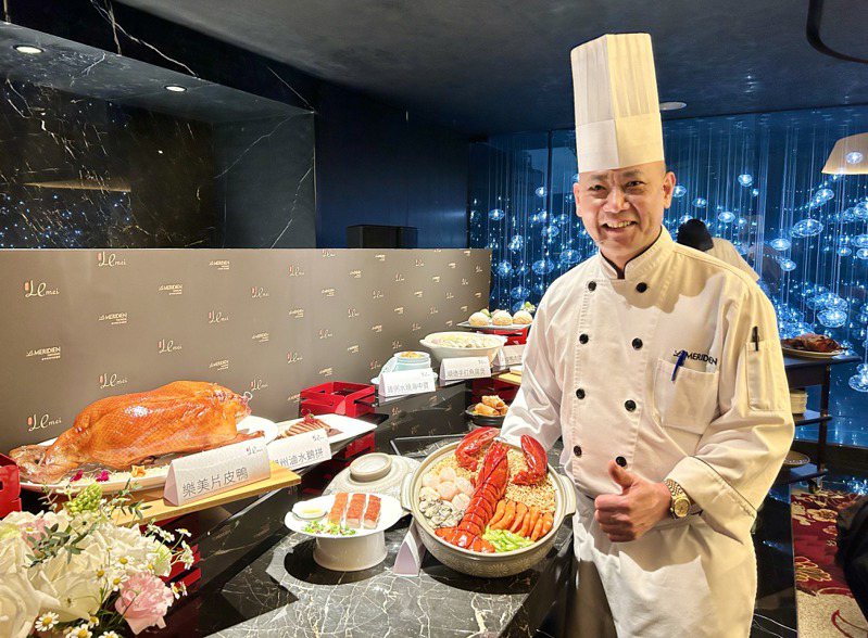 服務過三任總統，有10年國宴經驗、40年經歷的香港籍主廚李錦培。記者宋健生/攝影