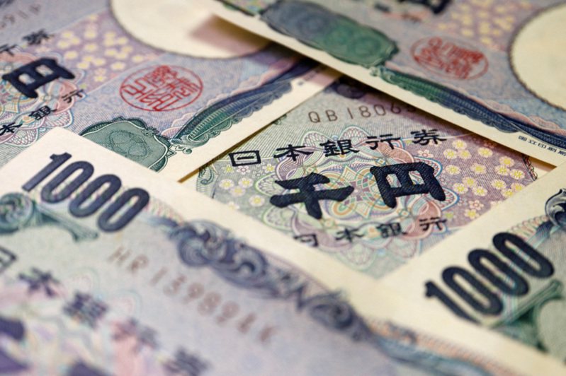 日本將在2024年正式啟用流通日幣新鈔。路透