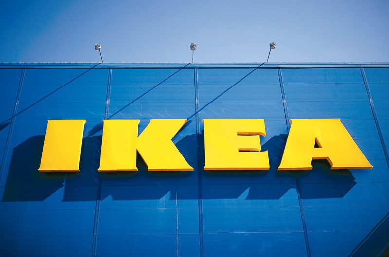 宜家家居（IKEA）维持产品平价的祕诀，就在不断重新设计产品。（路透）(photo:UDN)