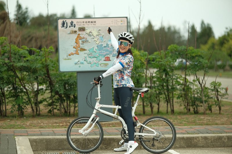 2023澎湖自行車跳島嘉年華活動邀請藝人姚黛瑋擔任112年度宣傳大使。圖／澎管處提供