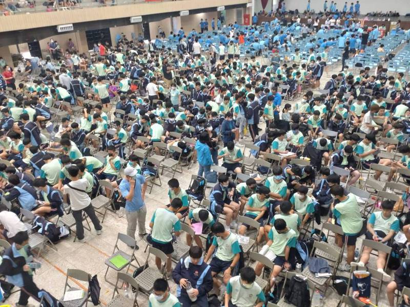 今天是國中教育會考首日，第3科考國文。聯合報系資料照／記者鄭惠仁攝影