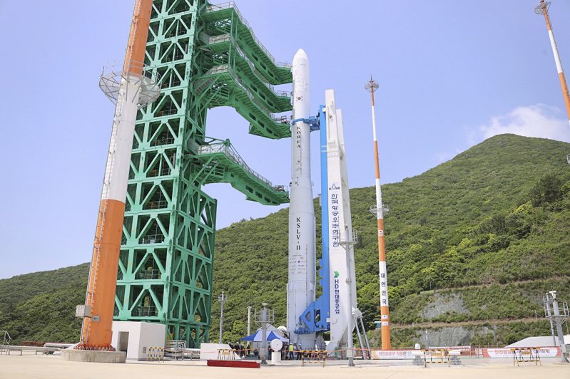 南韓自研太空火箭「世界號」原本計畫24日下午發射升空，但在最後準備階段期間發現了技術性問題，因此決定推遲發射。美聯社