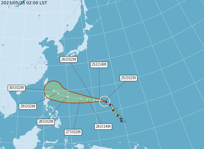 中度颱風瑪娃中心位置在關島西北方90公里海面上（鵝鑾鼻東南東方2650公里海面上），以每小時19公里速度，向西北西進行。圖／取自氣象局網站