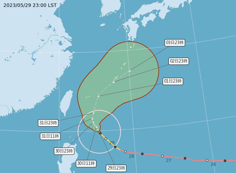 瑪娃颱風昨晚11時30分中心位置在鵝鑾鼻東南東方約520公里處，以每小時7公里速度，向北北西進行。圖／中央氣象局提供