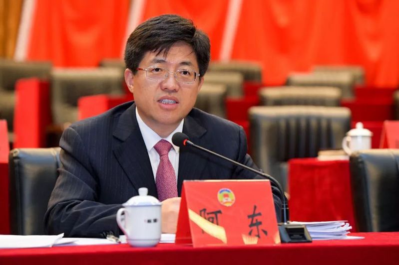阿東出任中國共青團中央書記處第一書記，成為中國大陸最年輕正部級領導。（取自搜狐網）