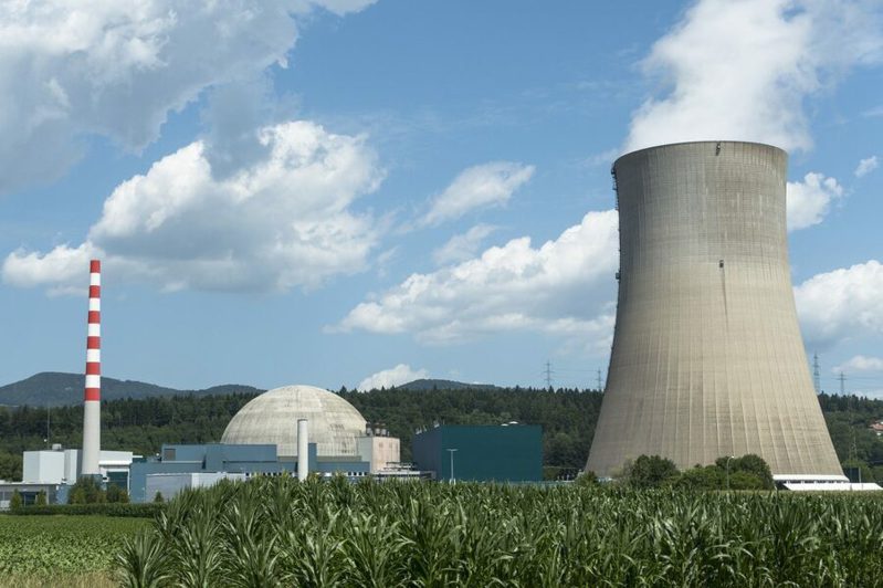 經濟部次長林全能強調，非核家園的目標並沒有變，只是將核電作為窮盡一切後的備用選項。圖為核電廠。(中央社)