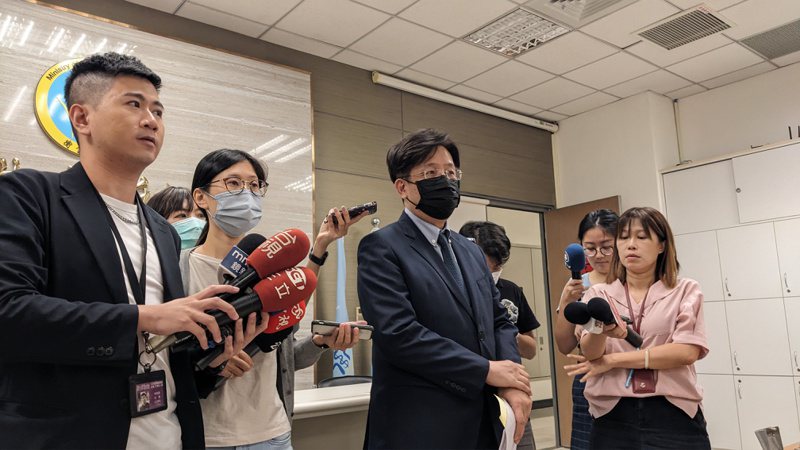 衛福部今證實委託部立台北醫院做尿液測試發現BZD的個案，經質譜儀確認「未檢出」。記者邱宜君／攝影