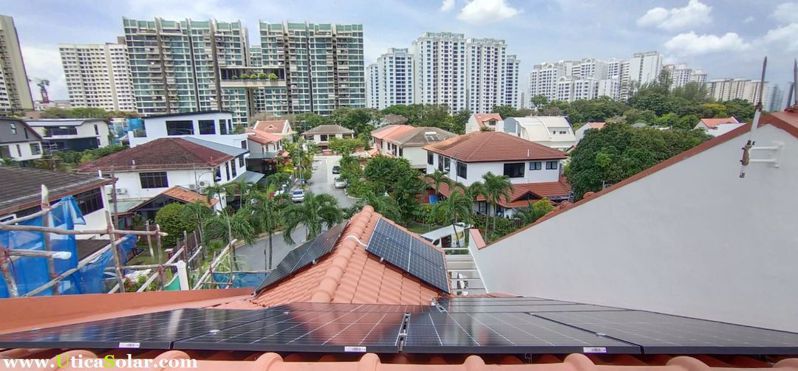 隨著電費上漲，新加坡民眾迫切需要安裝太陽能板來節錢，對環境也有好處。UTICA Solar官網