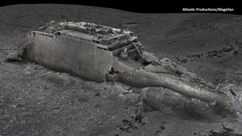 上月公布的一張圖像顯示，利用深海測繪技術繪製的鐵達尼號，大致完整的船身坐在海床上。美聯社
