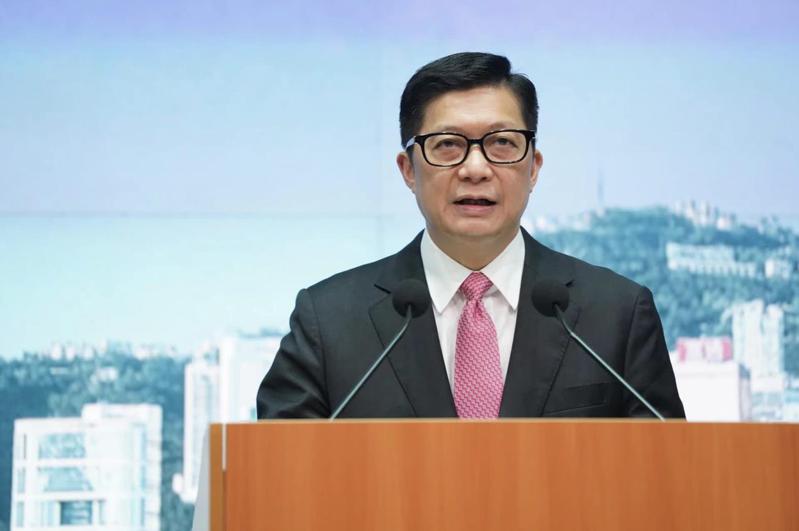 香港保安局長鄧炳強表示，基本法23條立法將涵蓋間諜及網路罪行。（取自香港文匯網）