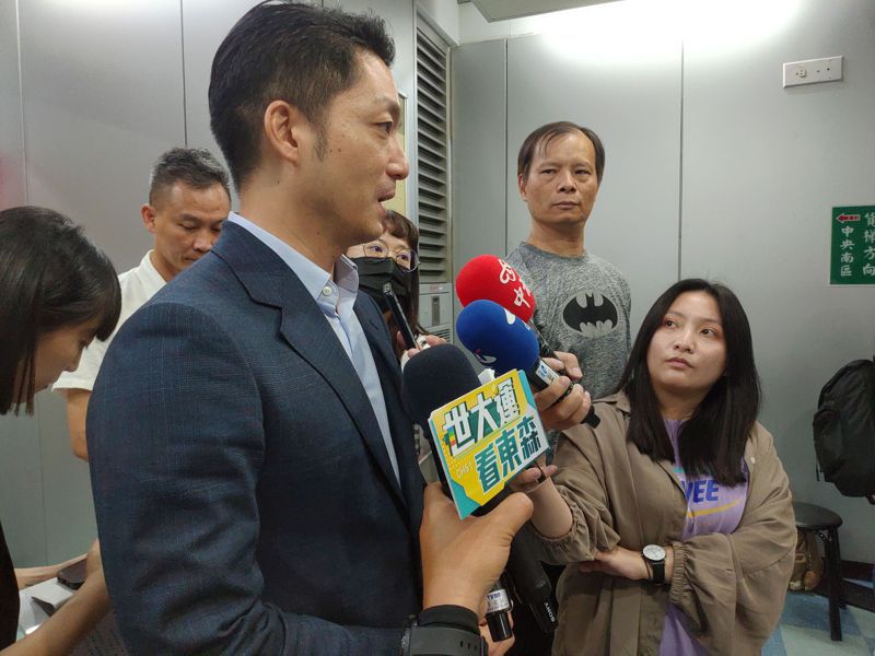 台北市長蔣萬安受訪表示，，當然希望屆時侯市長可以以總統身分出席世壯運開幕。記者林麗玉／攝影
