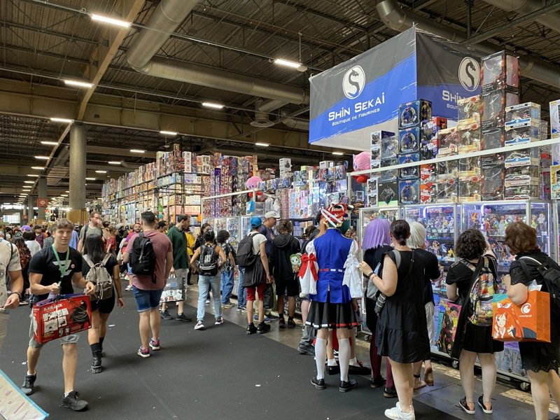日本動漫博覽會（Japan Expo）13日到16日在巴黎東北郊登場，為歐洲最大型的亞洲流行文化展覽，活動豐富，預計湧進逾25萬人，不少年輕族群特別Cosplay成動漫角色，商機不可小覷。 中央社