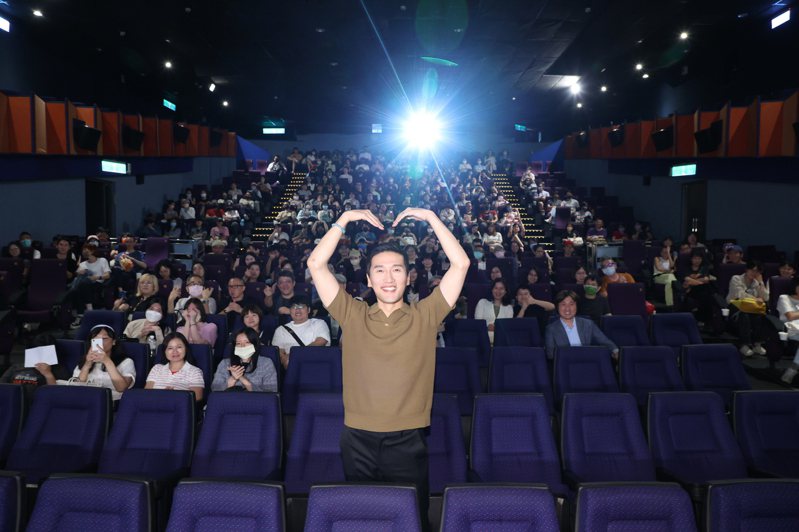 演員「崔印亨」出席韓國音樂劇「與神同行：地獄篇」首演場，座無虛席，獲得一致好評。圖／聯合數位文創提供