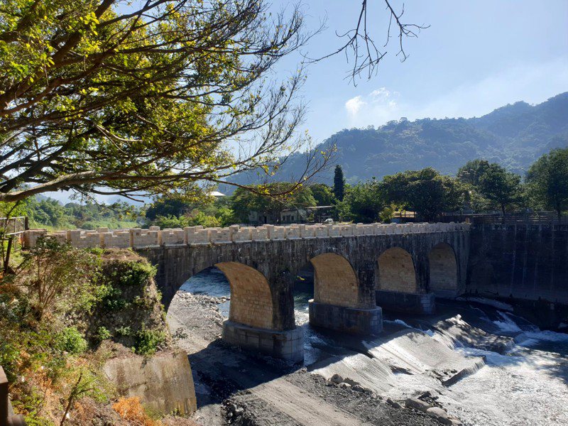 南投國姓糯米橋是縣定三級古蹟，更是國內僅存3座糯米橋中保存最完整的1座。本報資料照片