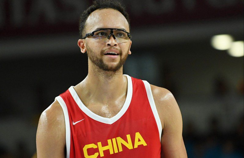 安德森以李凱爾為名首次代表中國男籃出賽。 新華社