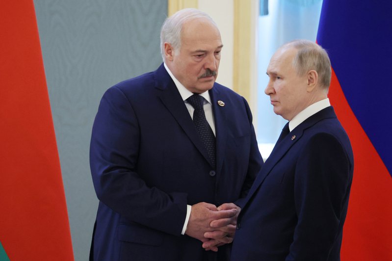 白俄羅斯總統盧卡申科與俄羅斯總統普亭交情甚好。美聯社