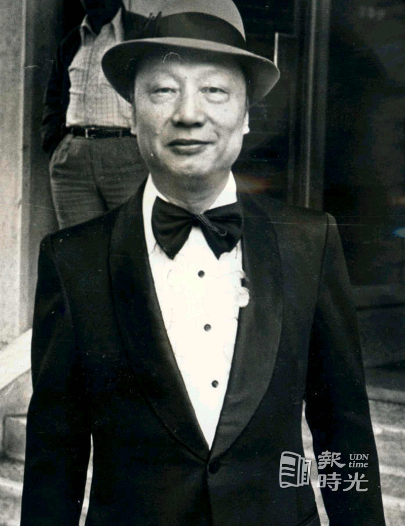 老牌影星蔣光超代表來賓致詞。聯合報系資料照(1979/11/08 胡幼鳳攝影）