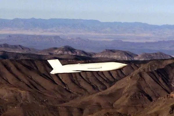 AGM-158遠距空對地飛彈。 取自美國空軍網站