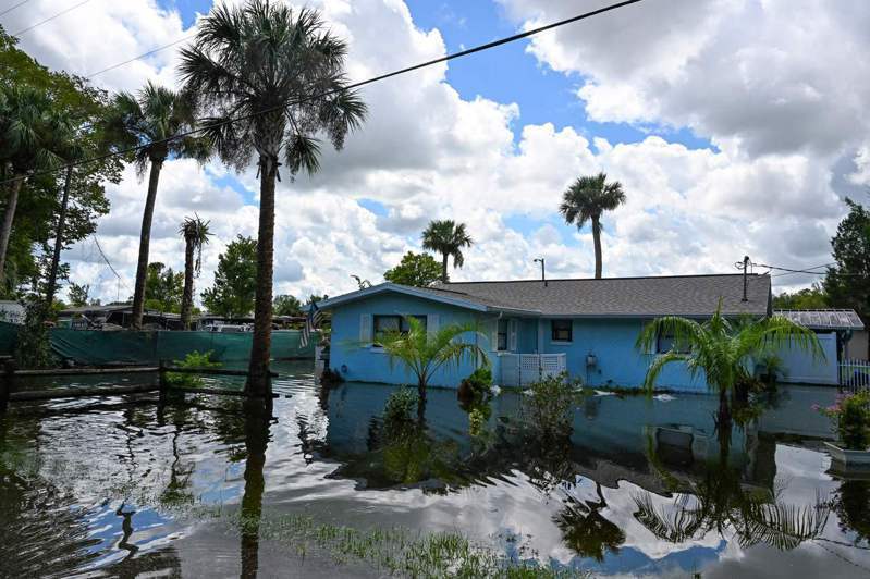 伊達利亞昨天以颶風強度在佛羅里達州登陸，官員正加緊復原和評估災損。法新社