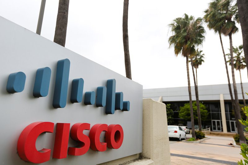 網通設備大廠思科（Cisco）10月又要再裁員350人，規模雖不如之前那麼大，但也反映出矽谷的裁員風仍未止息。   路透
