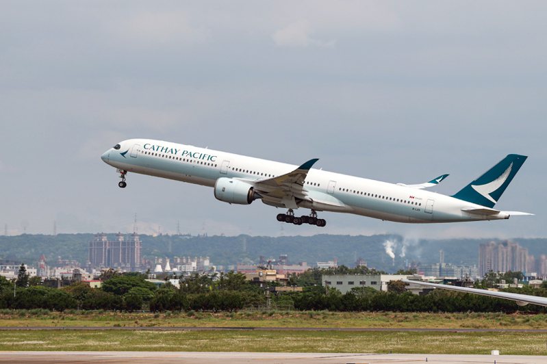 因應以色列的局勢發展，國泰航空宣布，將取消由即日起至2023年10月29 日（包括當日）往返香港及特拉維夫的所有航班。記者黃仲明／攝影