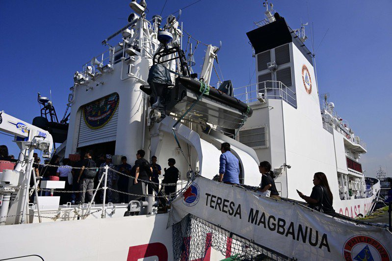 菲律賓南海巡邏艦馬格巴努亞號負責巡航西菲律賓海，及鄰近西菲律賓海的巴拉旺省（Palawan）海巡隊責任區。中央社