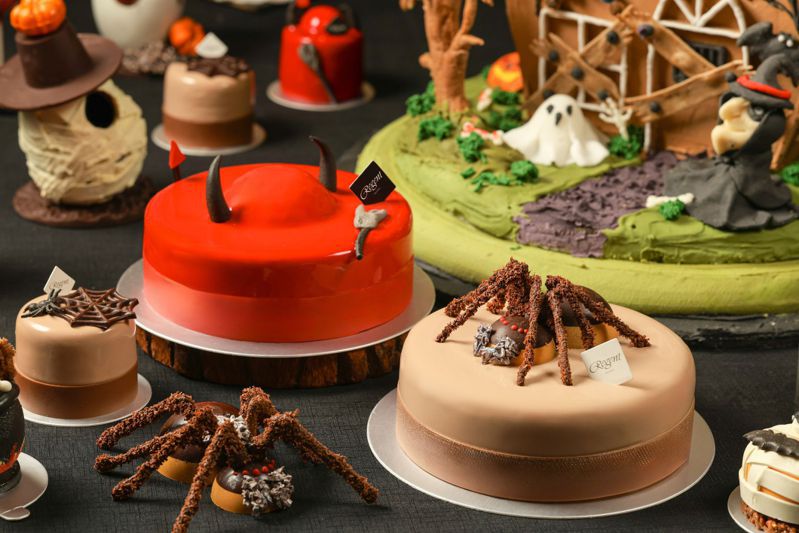 Regent Gift Shop推出多款逼真造型的萬聖節甜點與糕餅。晶華提供