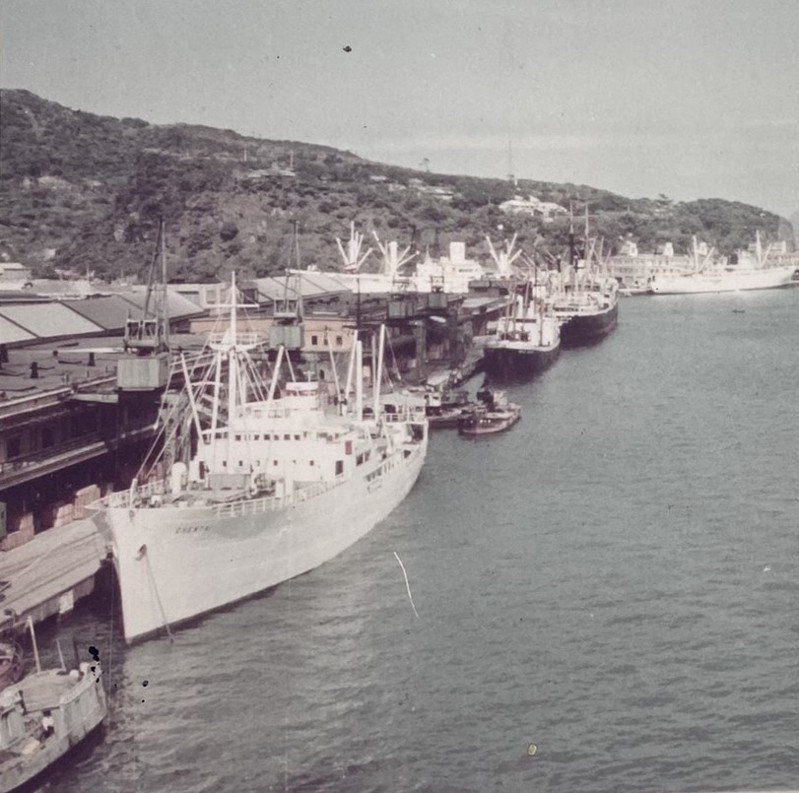 早期基隆港西二、三倉庫碼頭照。圖／基隆港務分公司提供
