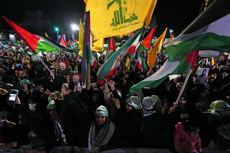 以色列今天表示，什葉派基本教義民兵組織真主黨升高攻擊力度，帶來「把黎巴嫩拖入戰爭」的風險。 美國聯合通訊社