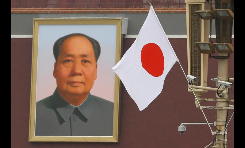 10月23日是「中日和平友好條約」生效45周年，當日，大陸國務院總理李強同日本首相岸田文雄互致賀電。（路透）