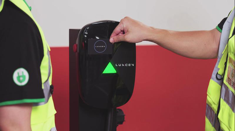 LUXGEN n7攜裕電俥電推社區充電規劃師一條龍服務。業者提供