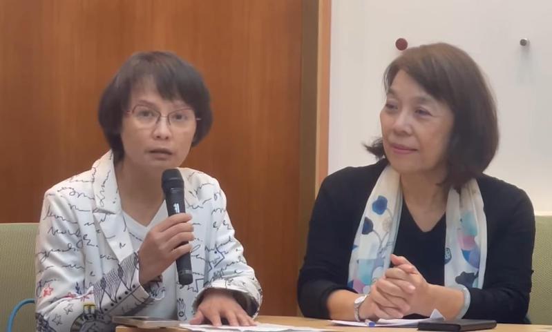 北一女中國文科老師區桂芝（左）遭學生爆料在課堂上一直講政治，甚至批評日本排放核污水，區回應，任何事情都不會只有一個看法，學生如果在課堂上提出不同論點她也尊重。圖／取自臉書
