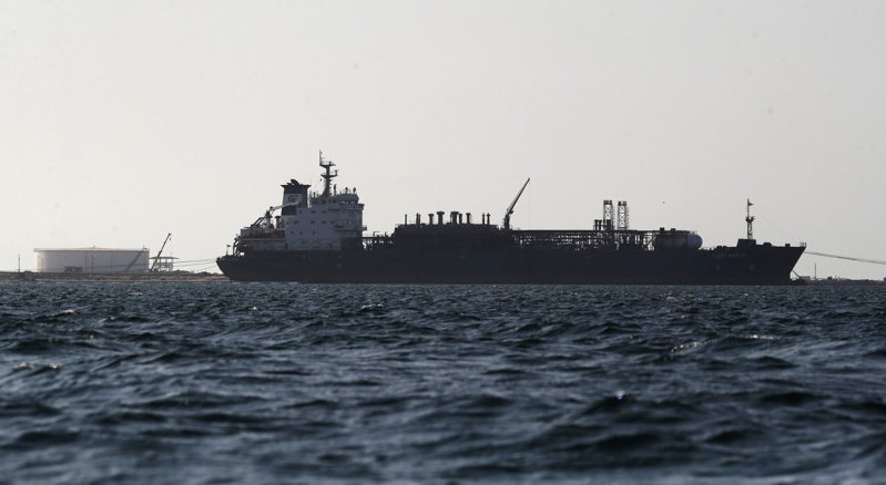 葉門武裝分子頻頻攻擊行經紅海的船隻，海運巨頭地中海航運（MSC）、馬士基（Maersk）、赫伯羅德（Hapag Lloyd）均暫停紅海航線。歐新社