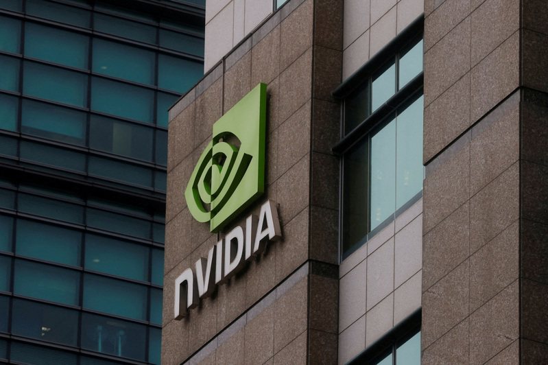 2023年半導體市場的大贏家是輝達（NVIDIA）該公司營收也躍居全球最大半導體公司。路透社